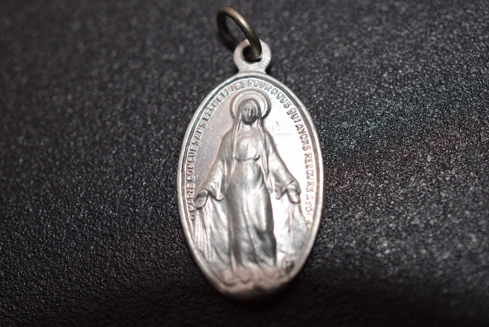 France Religious Catholic Medal Vintage Lot 1005 (1 of 2)