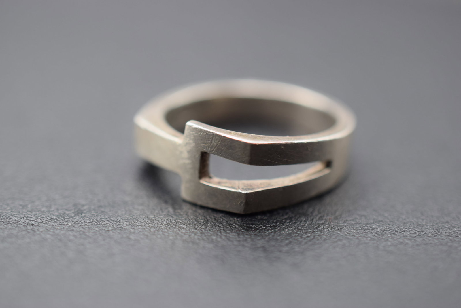 Sterling Silver 925 Ring Size 6.5 Lot 1075 (1 of 4)