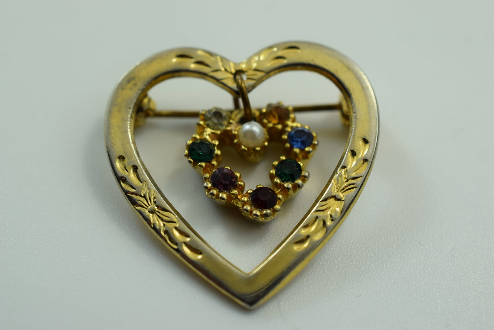 Heart Rhinestone Brooch Pin Vintage Lot IL 1084: Heart Rhinestone Brooch Pin Vintage 1 1/8"