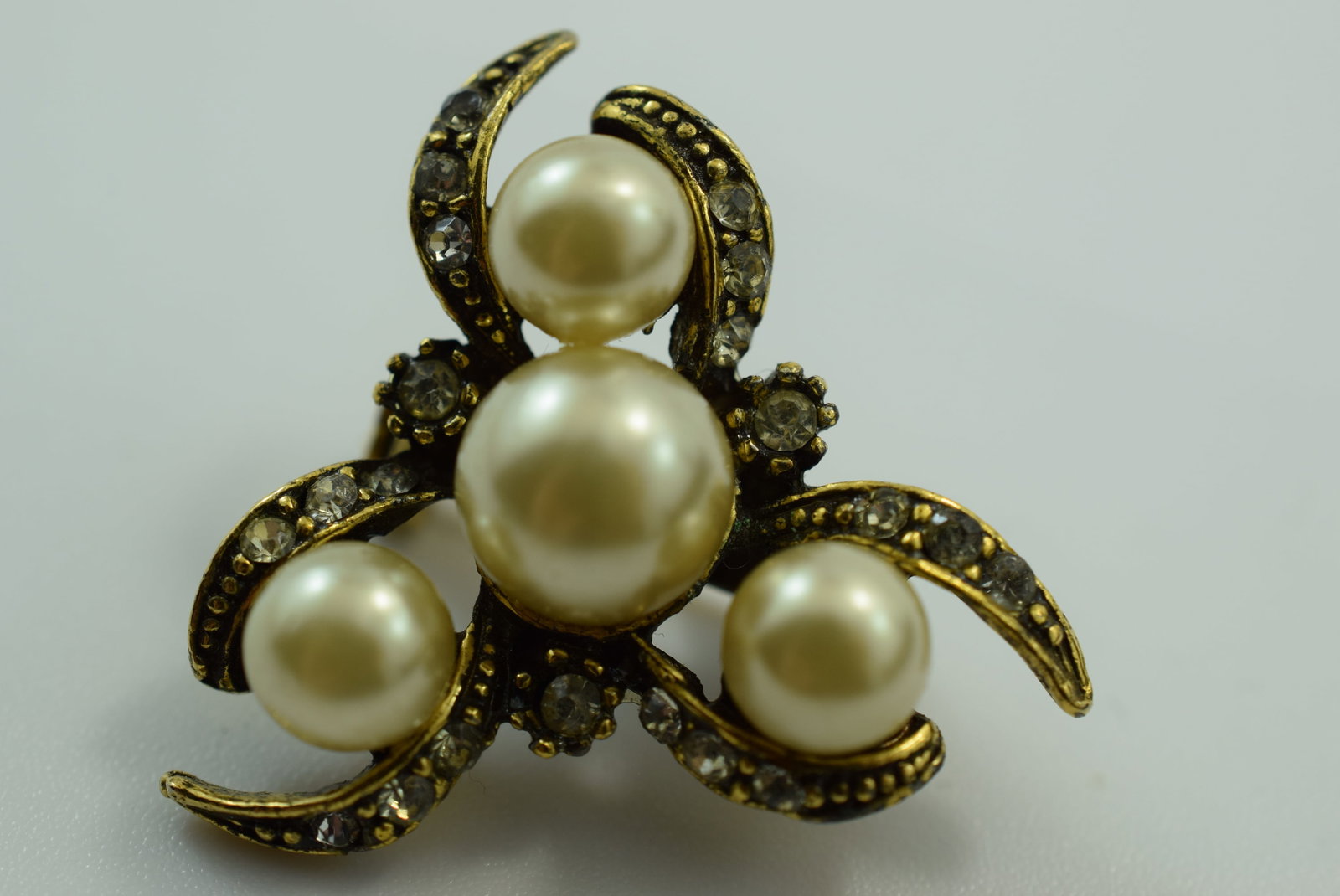 Scatter Pin Brooch Vintage 1940's Rhinestone Lot IL 1085: Scatter Pin Brooch Vintage 1940's Rhinestone 1 1/8"