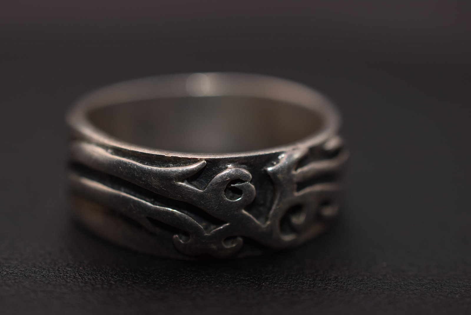 Gothic Band Vintage Sterling Silver 925 Ring Size 12 Lot 1107 (1 of 4)