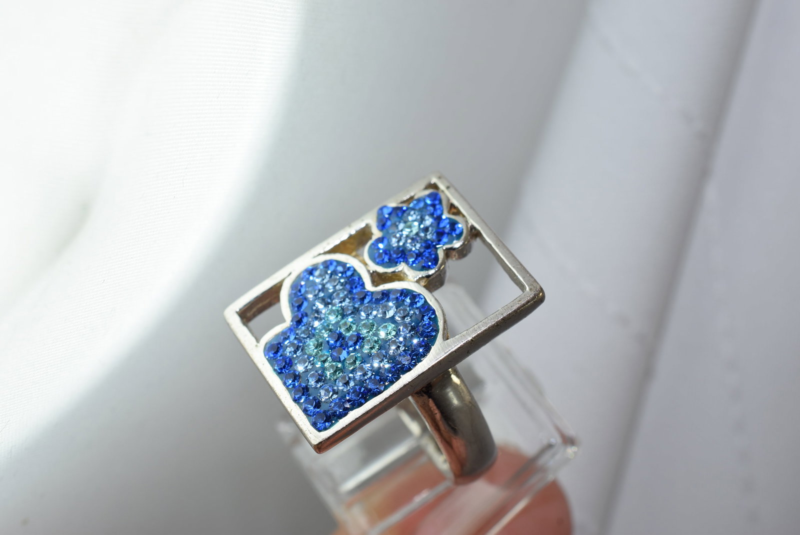 Sterling Heart and Flower Rhinestone Huge 925 Ring Size 6.5 Lot IL 1155 (1 of 3)