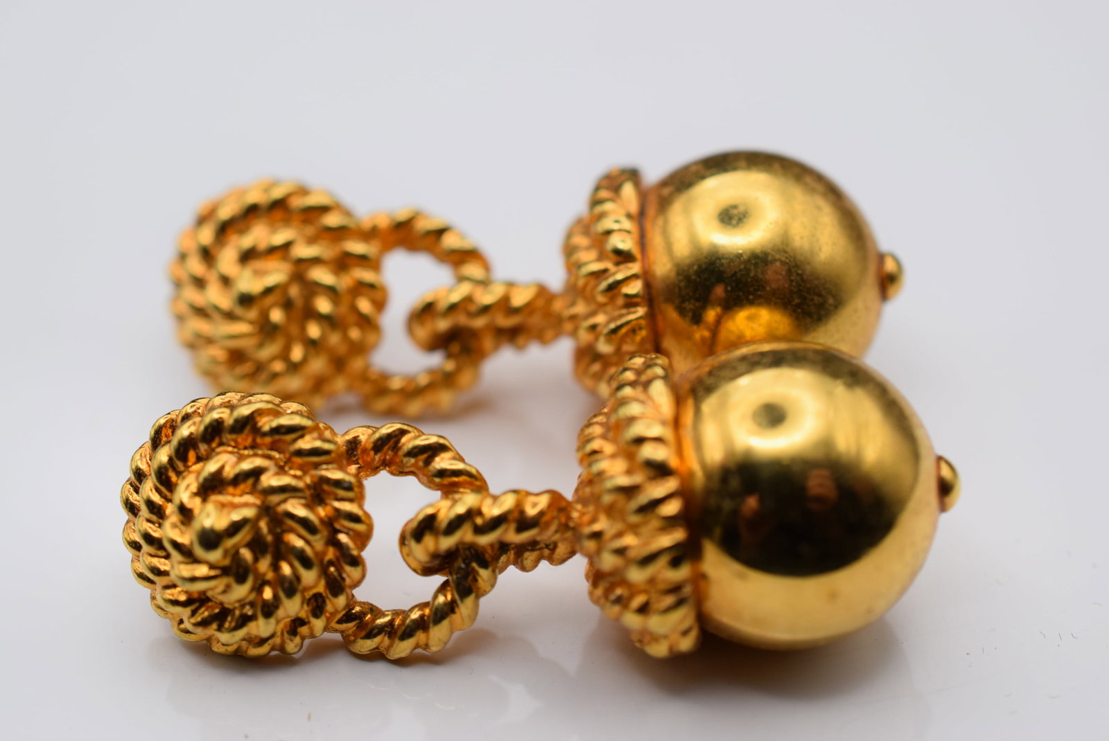 AK Anne Klein Pierced Earrings Lot Fi 1162 (1 of 2)