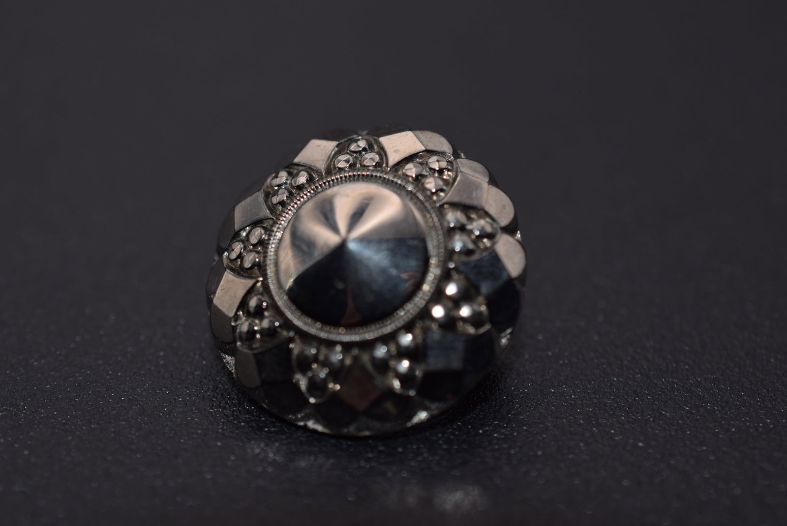 Marcasite Miniature Scatter Lapel Pin Vintage Lot 1165: Marcasite Miniature Scatter Lapel Pin Vintage measures 7/8" in diameter