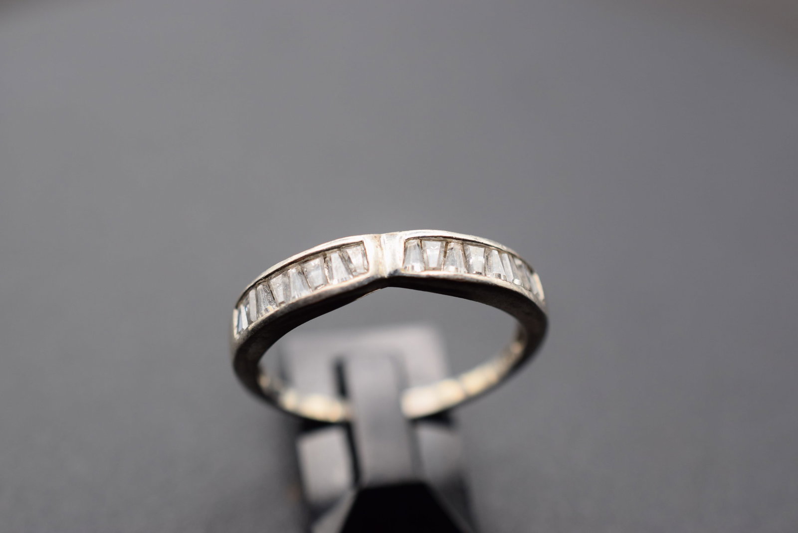 Baguette Heart Ring Sterling Silver 925 Size 11.5 Lot 1198: Baguette Heart Ring Sterling Silver 925 Size 11.5 measures 1/4" wide and is stamped 925 inside weighs 3.18 grams