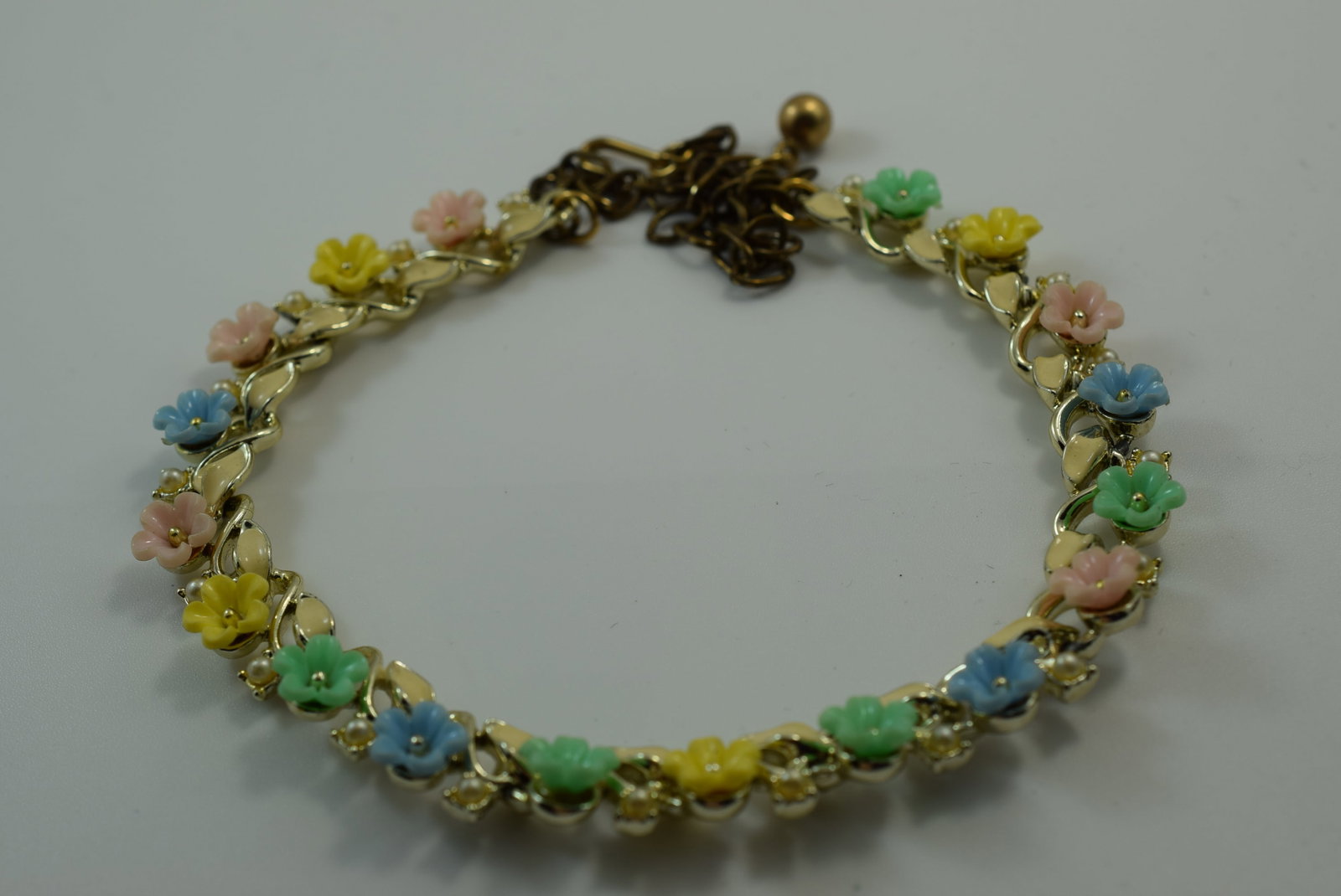 Art Signed 1940's Vintage Necklace Enamel and Flowers 17" Lot IL 1219 (1 of 3)