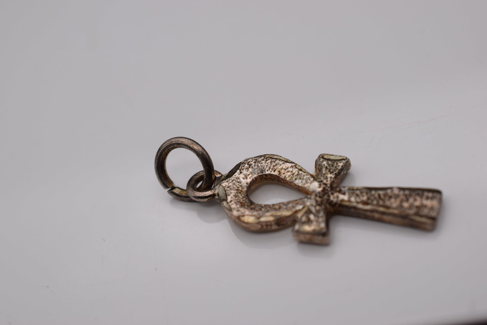 Sterling Ankah Egyptian Charm Silver 925 Lot Fi 1246: Sterling Ankah Egyptian Charm Silver 925