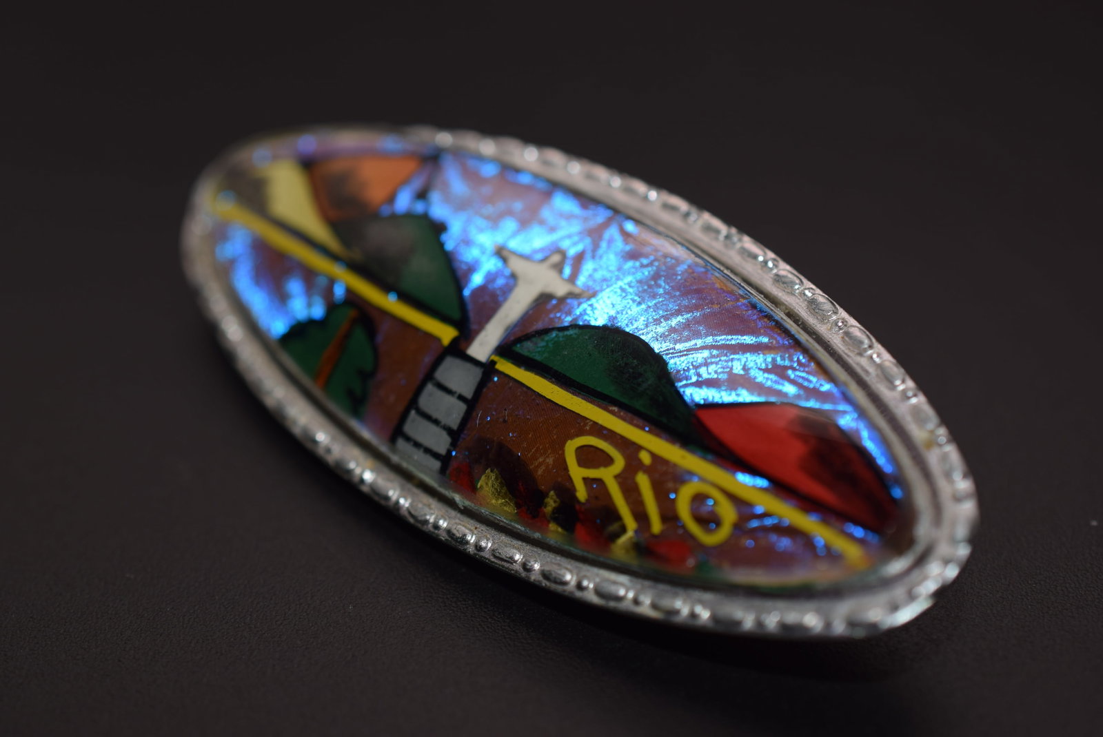 Rio Brazil Butterfly Wing Vintage Huge Brooch Pin Lot# DG 89: Rio Brazil Butterfly Wing Vintage Huge Brooch Pin measures 2 5/8" x 1 1/4"