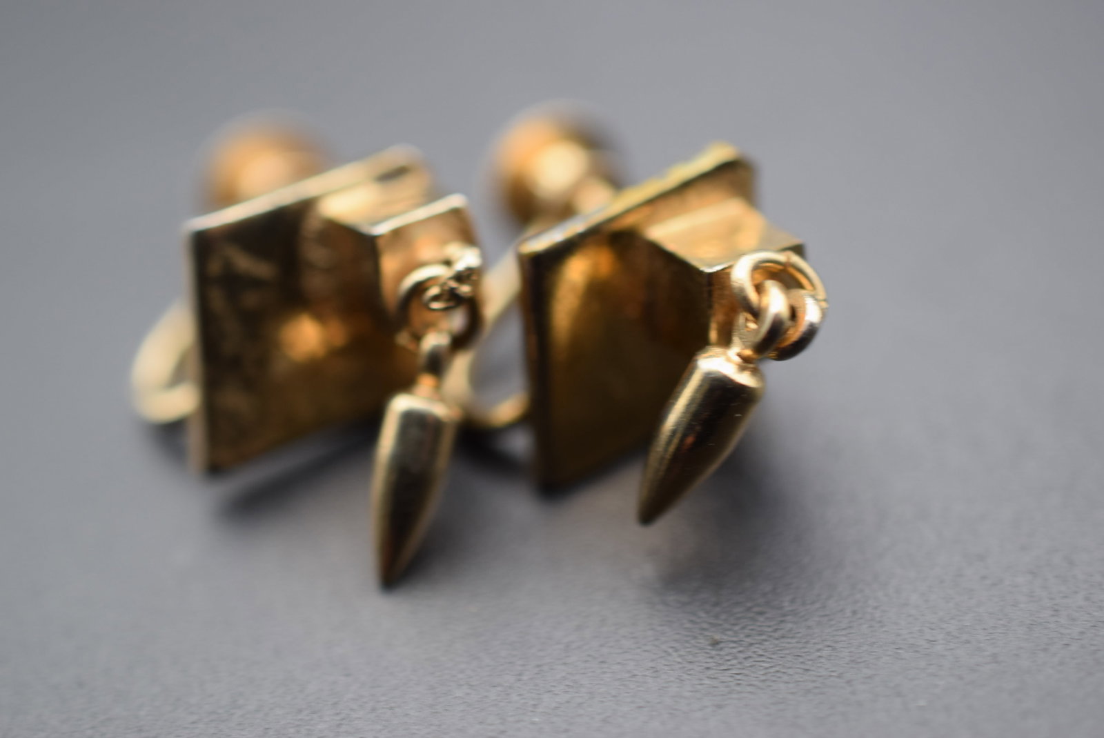 Screwback 1970's Earrings Lot GJ 159: Screwback 1970's Earrings