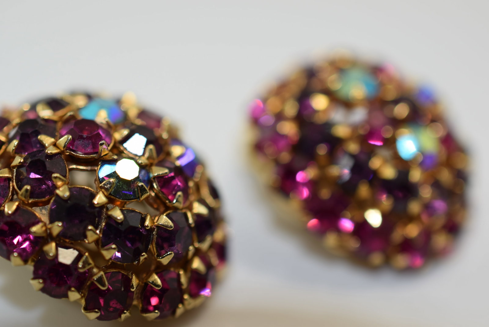 Kramer Gorgeous Rhinestone Clip Earrings Signed Vintage Lot # JM 179: Kramer Gorgeous Rhinestone Clip Earrings Signed Vintage Signed Kramer measures 1"