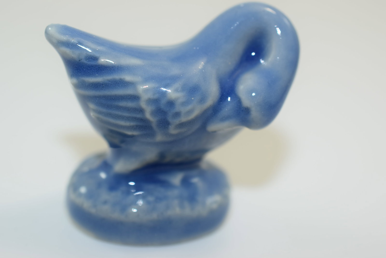 Rose Tea Figurine Goose Duck Blue Vintage Lot # JM 277: Rose Tea Figurine Goose Duck Blue Vintage measures 1 3/8" x 1 1/4"