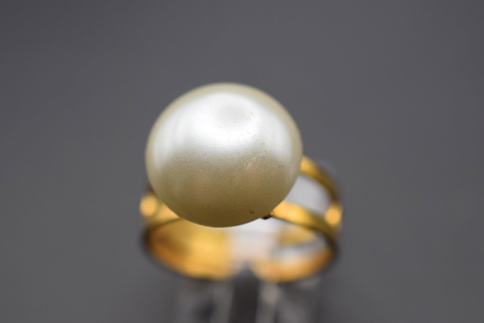 Pearl Bauble 1970's adjustable Ring Size 6.75 Lot GJ 343 (1 of 2)