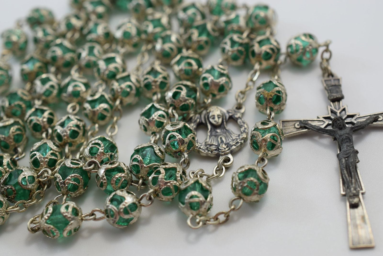 Double Capped Amazing Rosary hanging Length 21" Vintage Lot # JM 390: Double Capped Amazing Rosary hanging Length 21" Vintage all complete Beautiful Wow