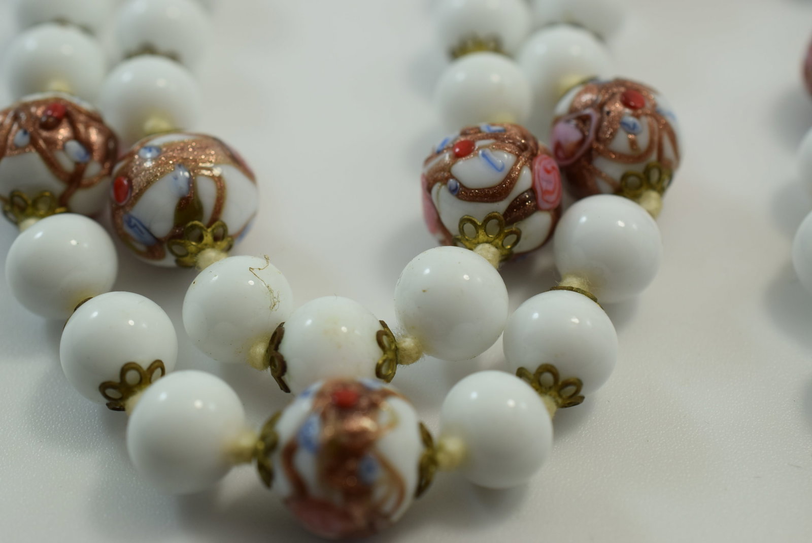 Venetian Glass Murano Milk White Vintage Lot # JM 414 (1 of 3)