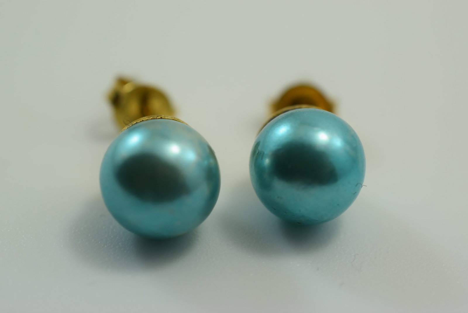 Turquoise Faux Pearl Studs Pierced Vintage Lot # JM 435: Turquoise Faux Pearl Studs Pierced Vintage