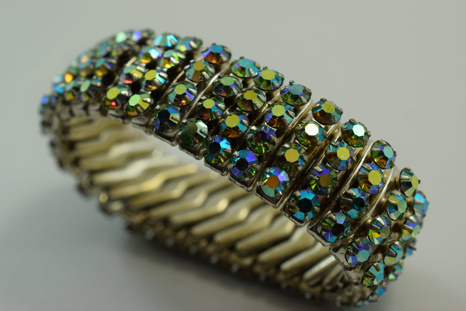 Rhinestone Stretch 1940's Bracelet 3/4" Vintage Lot # JM 447: Rhinestone Stretch 1940's Bracelet 3/4" Vintage