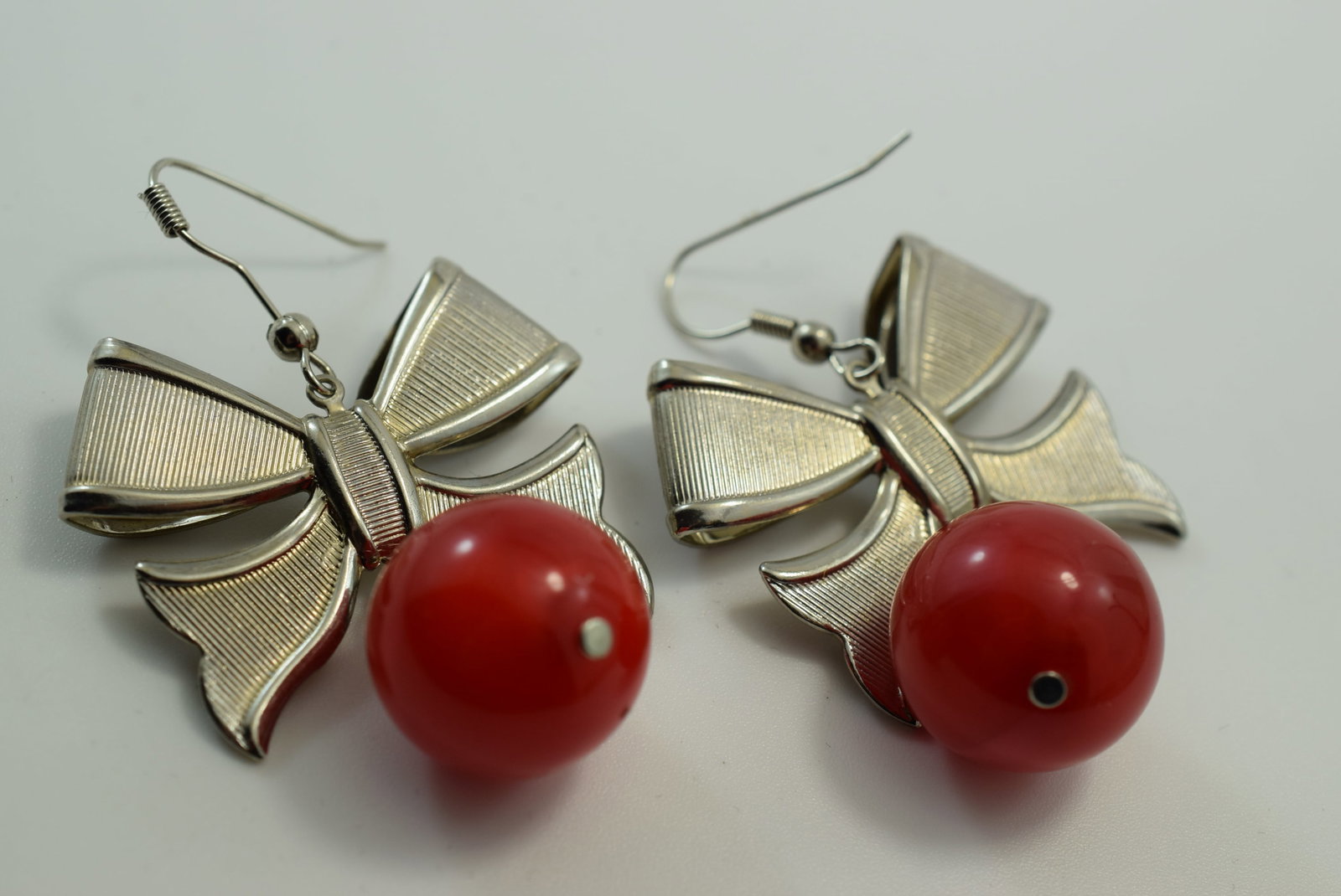Bow Drop Red 1940's 2 3/8" Pierced Earrings Vintage Lot # JM 449: Bow Drop Red 1940's 2 3/8" Pierced Earrings Vintage
