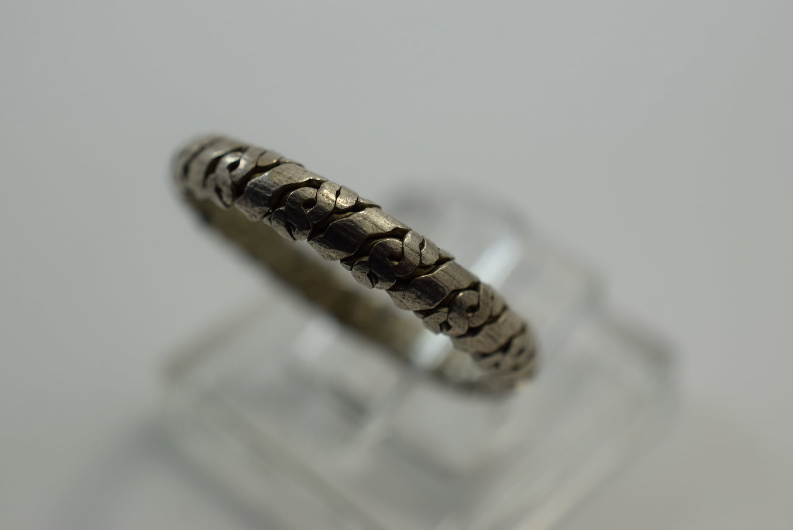 Sterling Silver 925 Signed Ring Size 7.75 Vintage Lot # JM 558: Sterling Silver 925 Signed Ring Size 7.75 Vintage