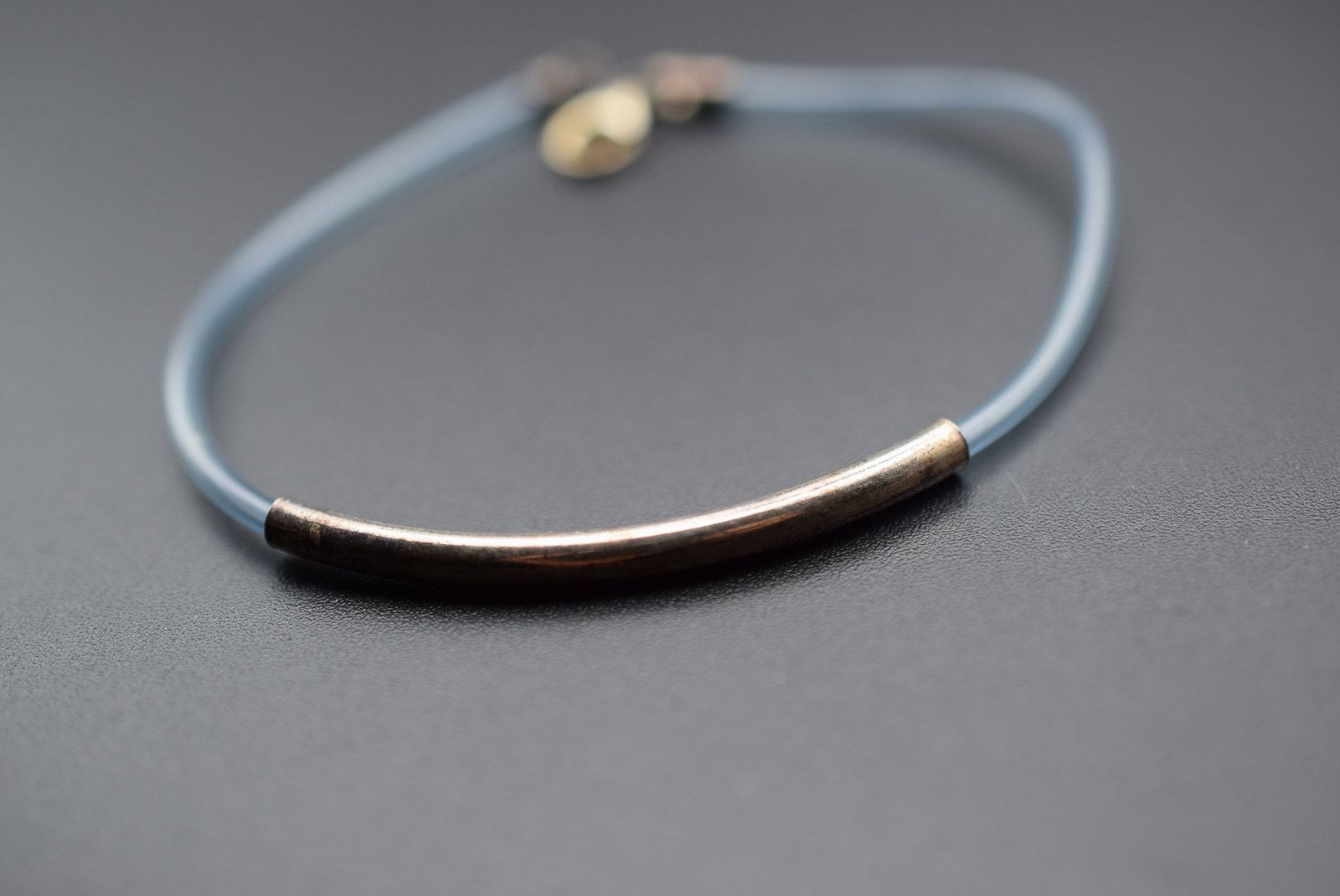Cool Blue Retro and Sterling Silver 925 Bracelet Lot 576: Cool Retro and Sterling Silver 925 Bracelet Weighs 2.32 grams measures 7" signed 925 on the clasp