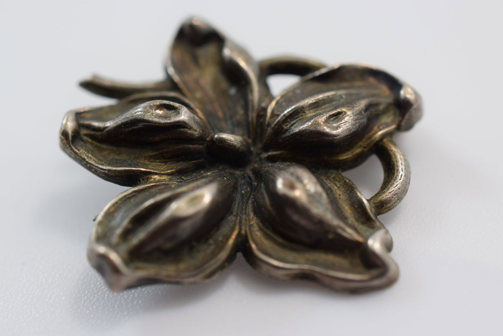 Old Sterling Flower Brooch Pin Vintage Lot # JM 647 (1 of 2)