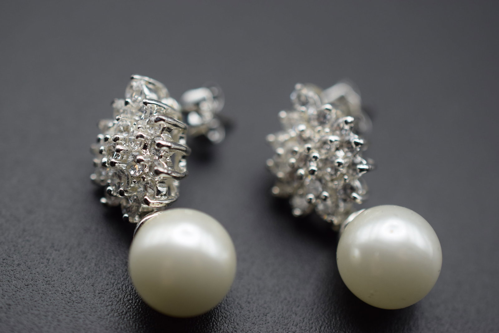 Rhinestone CZ Pearl Drop Pierced Earrings Lot 655: Rhinestone CZ Pearl Drop Pierced Earrings measures 1 1/8" x 1/2"