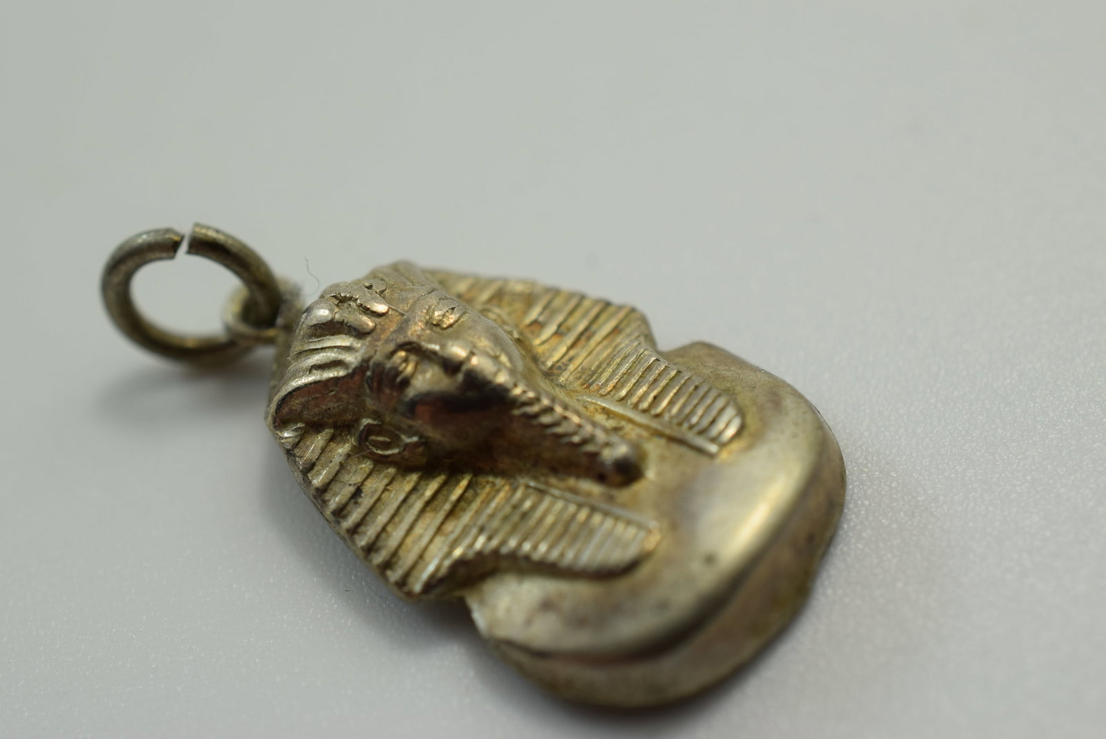 Egyp King Tut Mummy Sterling Silver 925 Pendant Vintage Lot # JM 665: Egyp King Tut Mummy Sterling Silver 925 Pendant Vintage