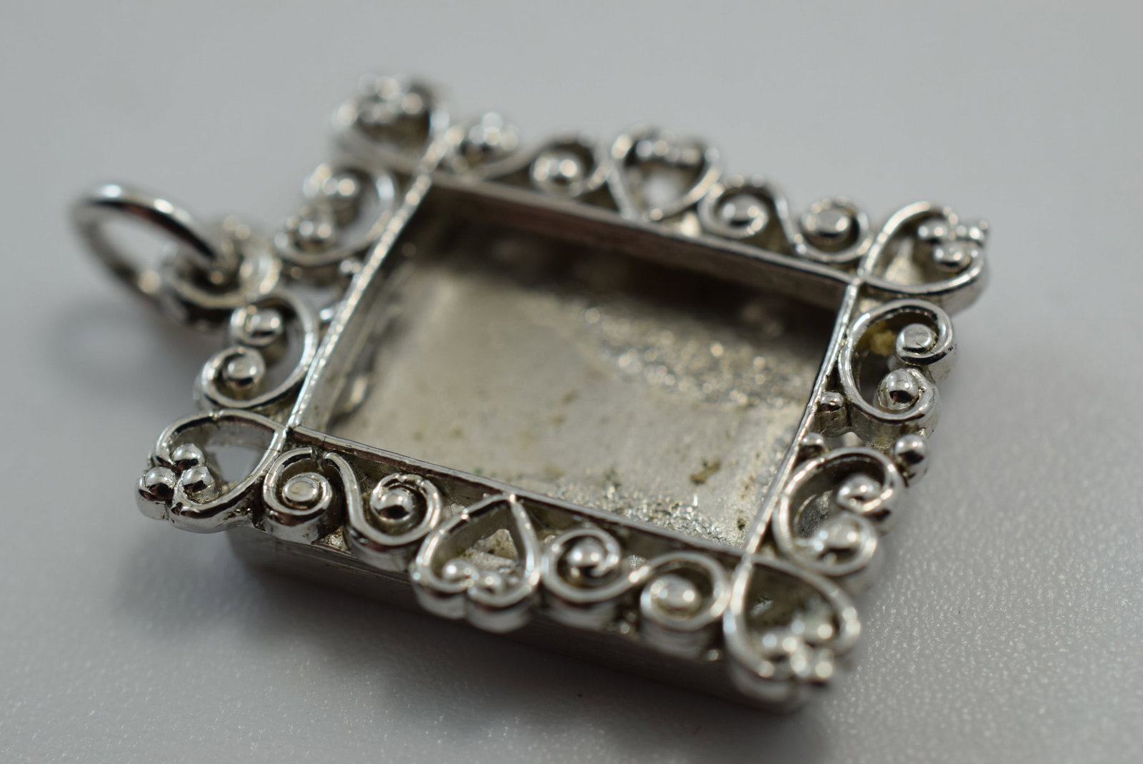 Sterling Silver 925 Picture Frame Pendant Vintage Lot # JM 676 (1 of 2)
