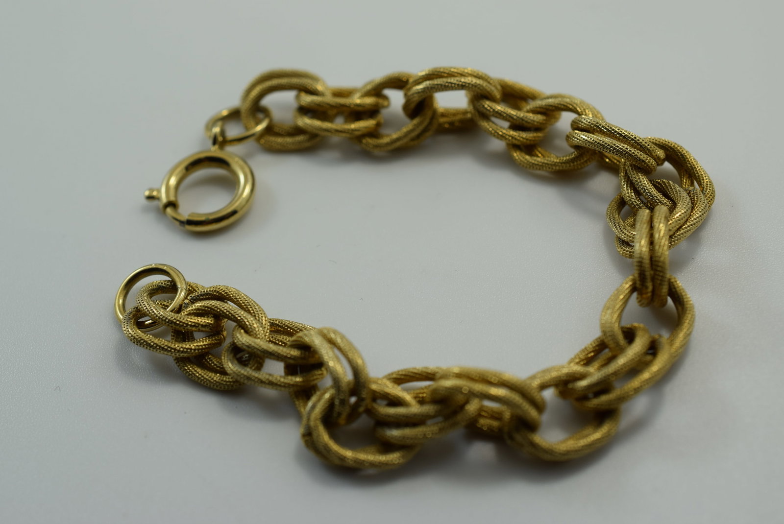 Detailed Link Bracelet 7 1/2" Vintage Lot # JM 718 (1 of 2)