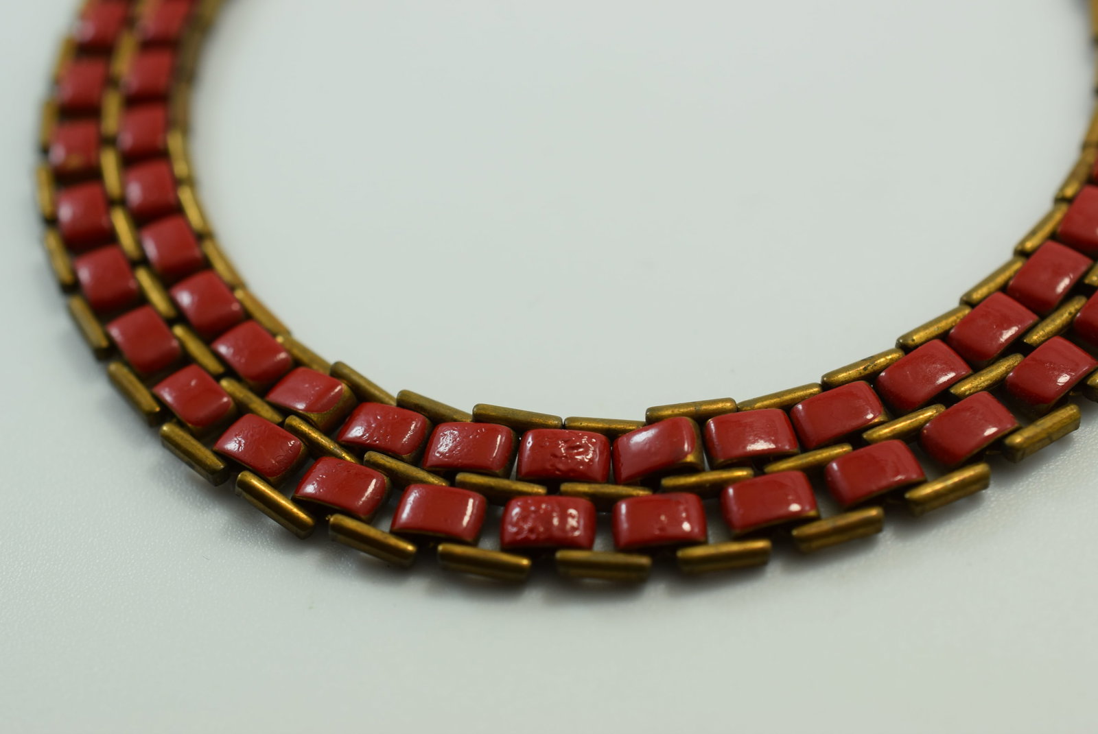 Red Link Enamel Bracelet 7 1/4" Vintage Lot # JM 726 (1 of 3)