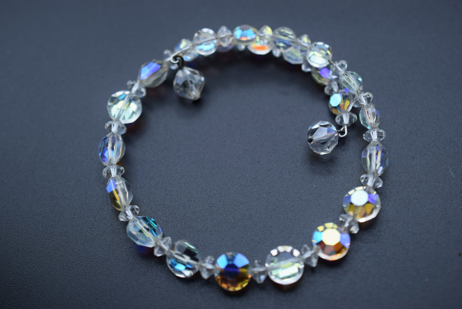 1940's Memory Wire Crystal Bracelet Vintage Lot 775: 1940's Memory Wire Crystal Bracelet Vintage measures 2 1/4" across the opening but fits all
