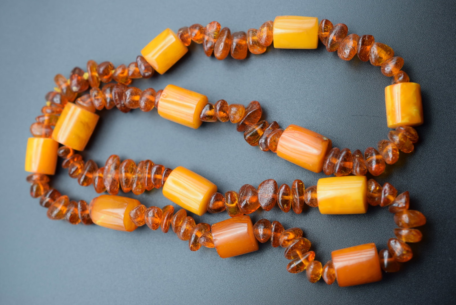 Egg Yolk Butterscotch Genuine Amber Necklace Lot# DG 866: Egg Yolk Butterscotch Genuine Amber Necklace measures 27" long weighs 54.42 grams