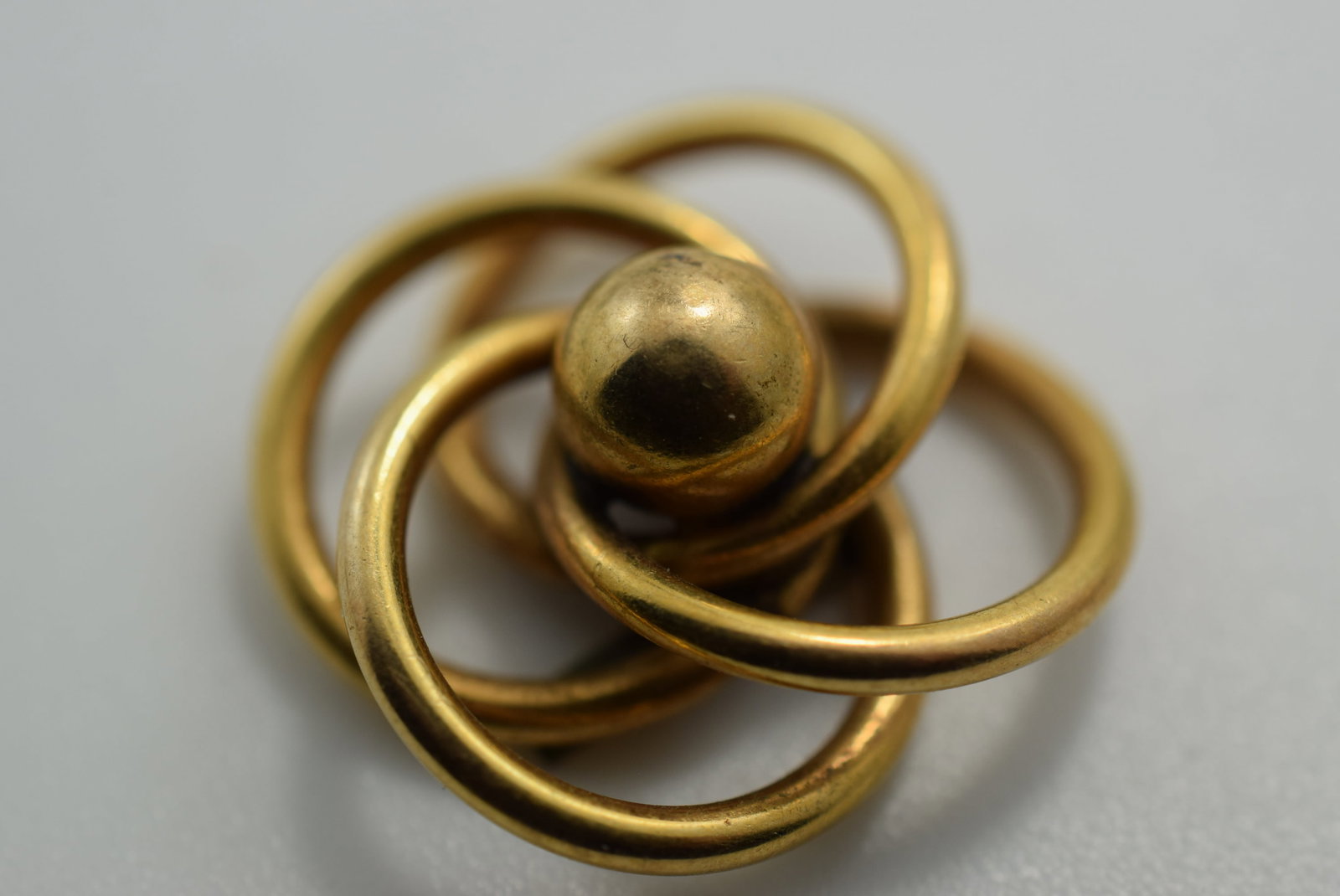 12 KT Gold Filled Brooch Pin Vintage Lot # JM 913 (1 of 2)