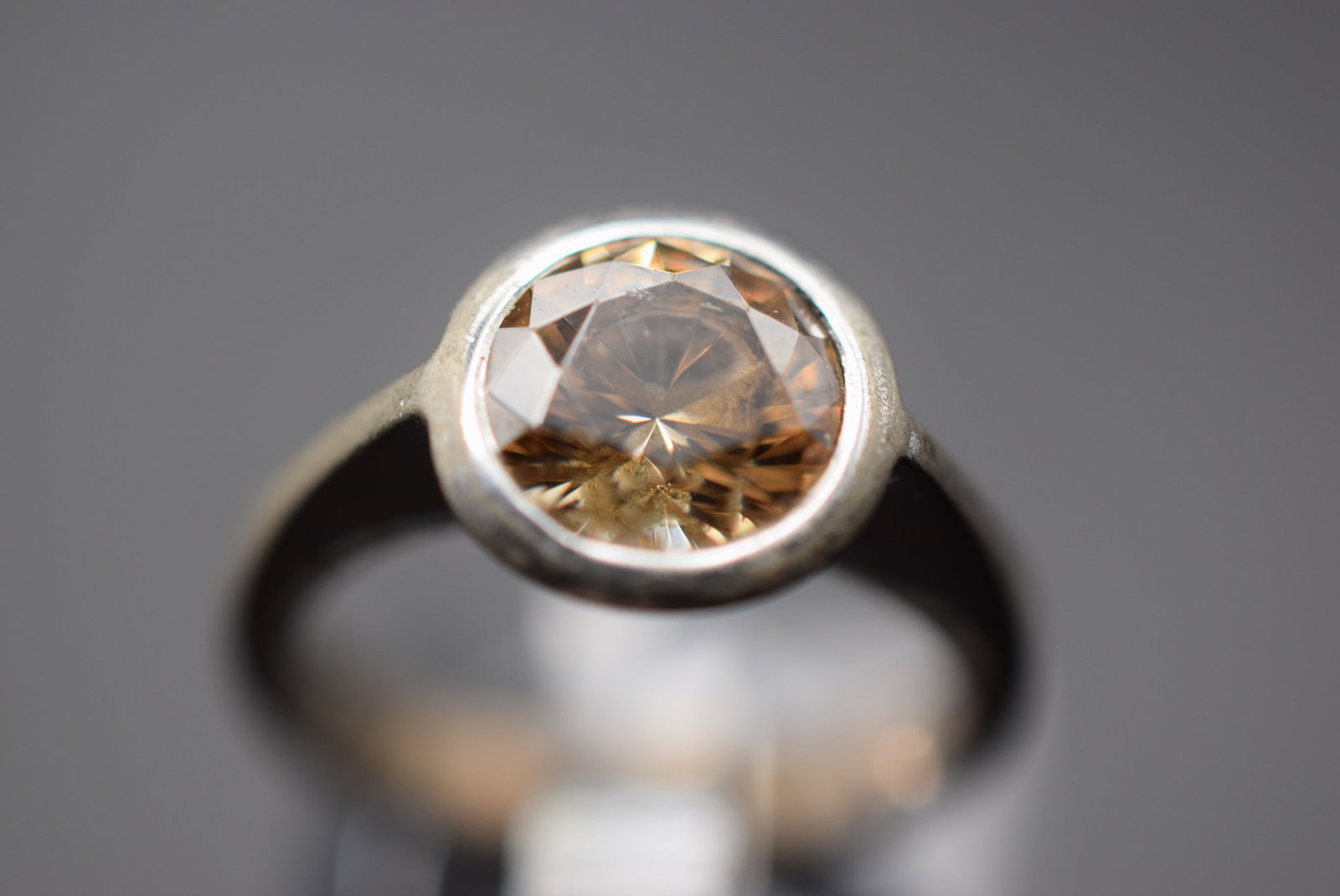 Light Topaze Sterling Silver 925 Ring Size 6.25 Lot GJ 918 (1 of 2)