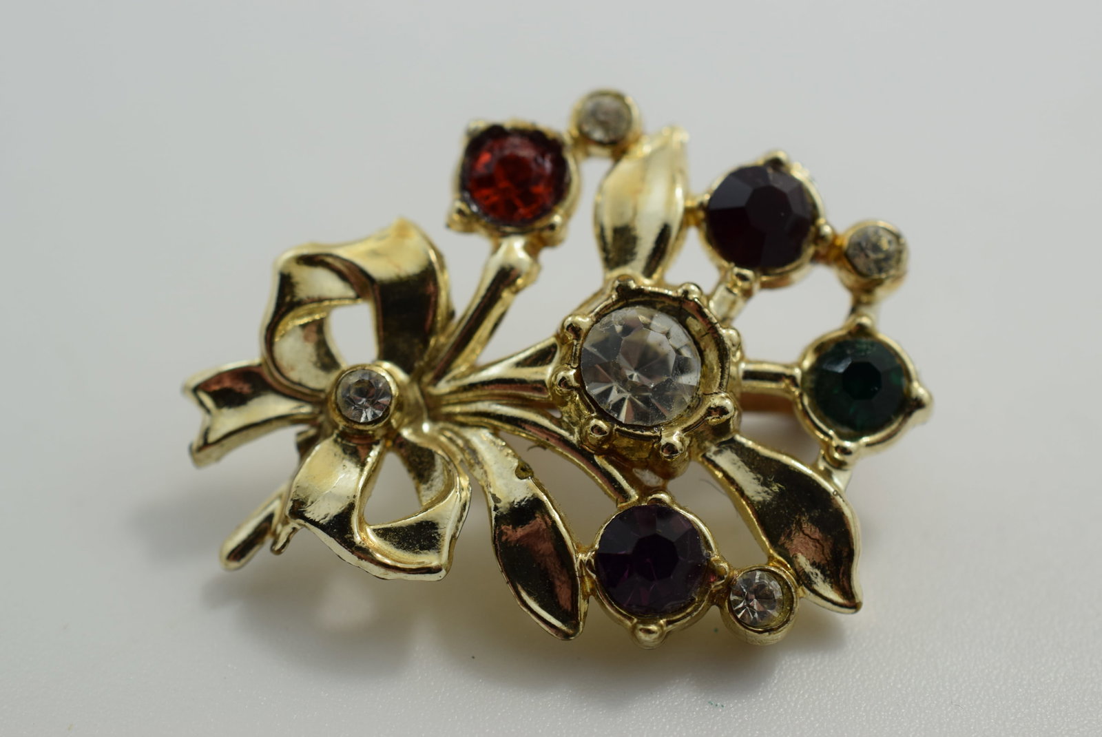 Flower Rhinestone Brooch Pin 1940's 1 1/2" Vintage Lot # JM 935: Flower Rhinestone Brooch Pin 1940's 1 1/2" Vintage
