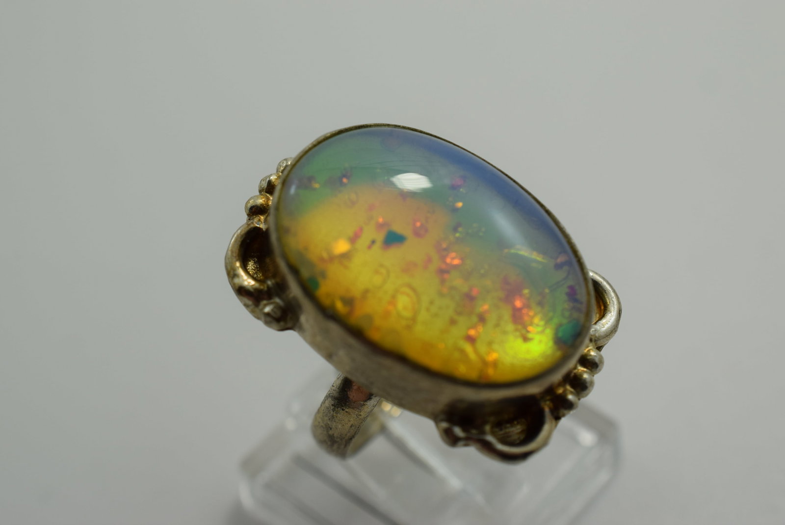 Moonstone Sterling Silver 925 Ring Size 5.75 1" Top Vintage Lot # JM 984: Moonstone Sterling Silver 925 Ring Size 5.75 1" Top Vintage weighs