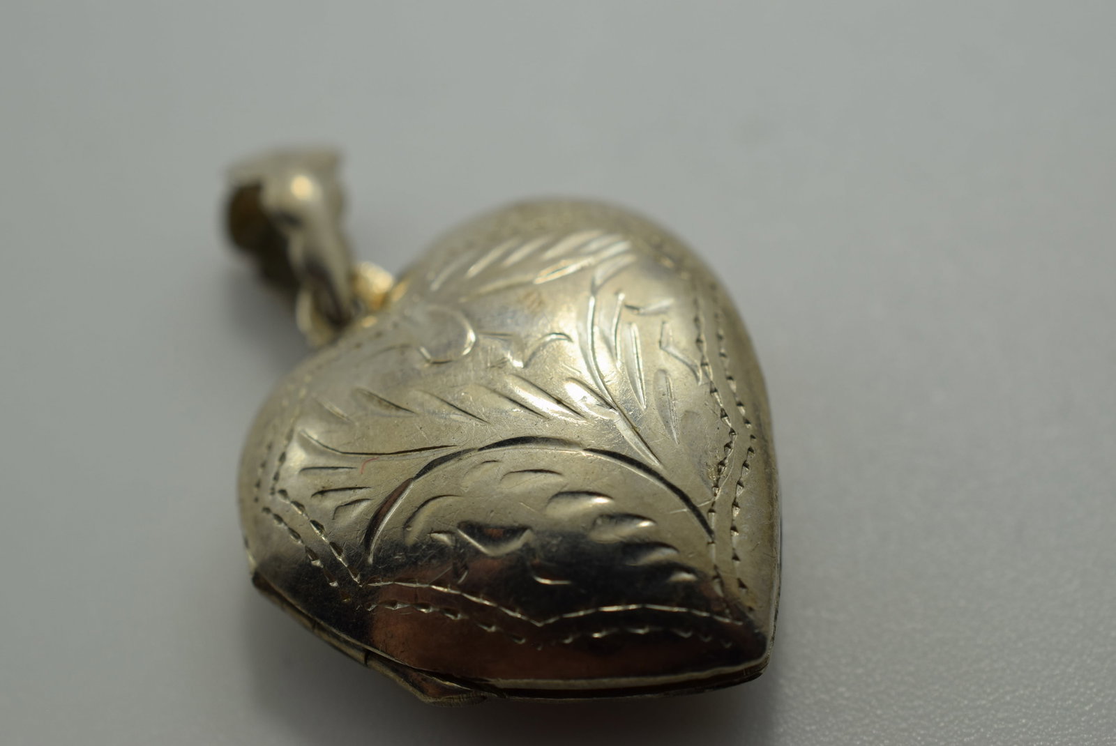 Heart Sterling Silver 925 Locket Pendant 1" plus bale Vintage Lot # JM 991: Heart Sterling Silver 925 Locket Pendant 1" plus bale Vintage signed 925
