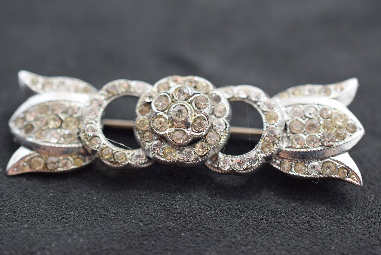 Rhinestone Brooch Pin 1930's 2" Vintage Lot # JM 999: Rhinestone Brooch Pin 1930's 2" Vintage