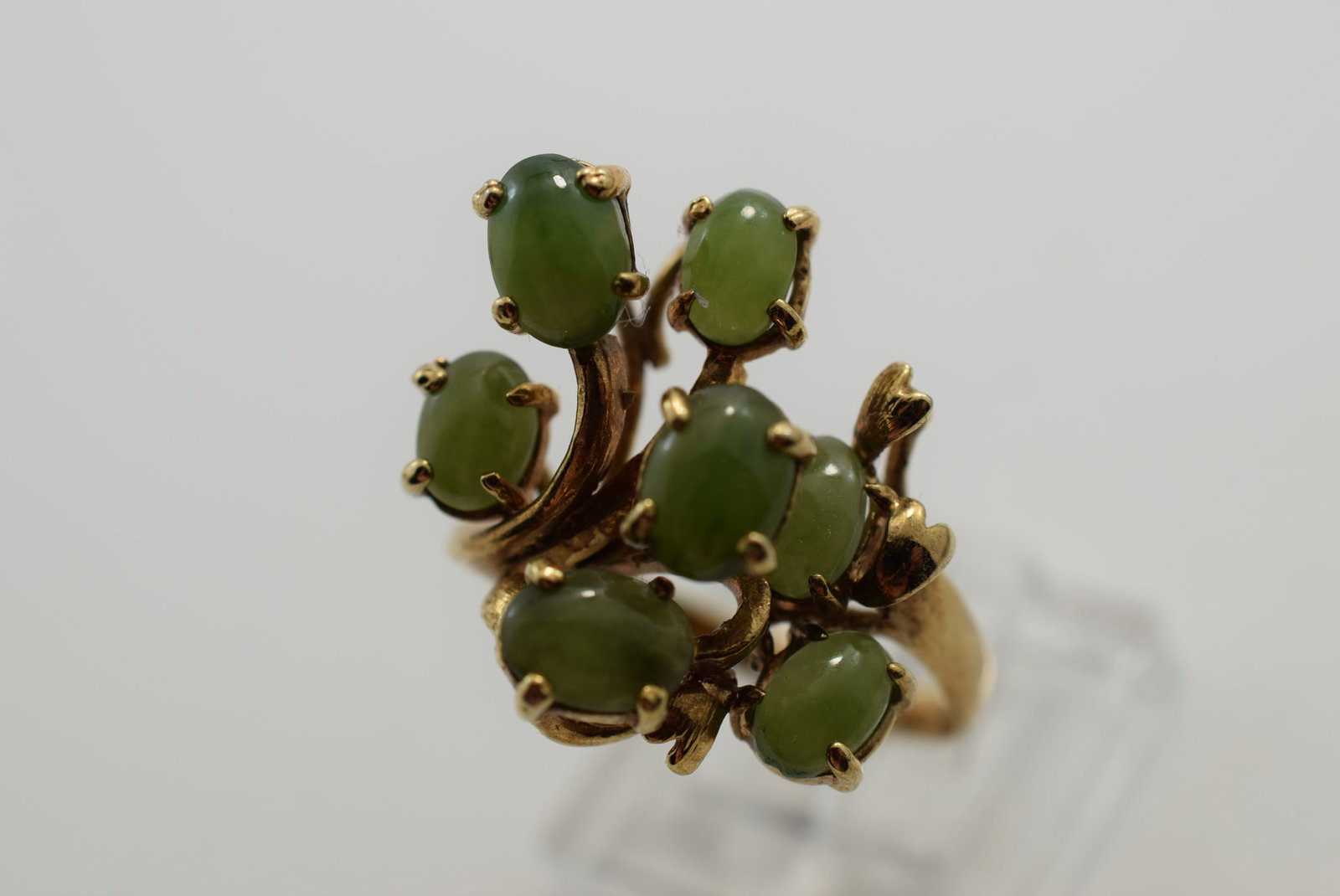 Jade Cocktail 1970's Ring top 1" Vintage Lot # JM 1015: Jade Cocktail 1970's Ring top 1" Vintage