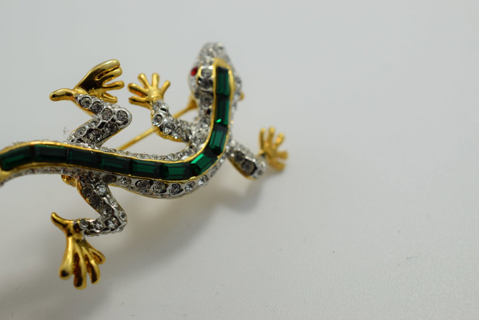 Rhinestone Lizard Ghecco Brooch Pin 2 1/2" Vintage Lot # JM 1022 (1 of 3)