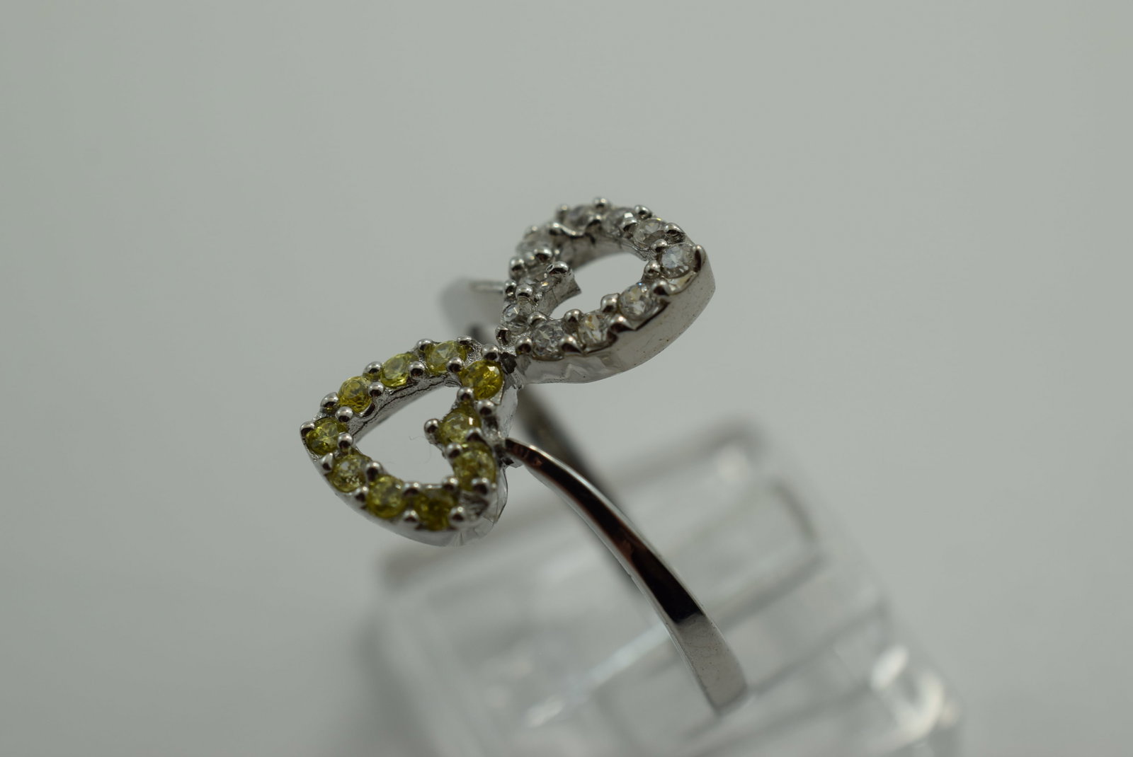 Two Hearts Double CZ Sterling Silver 925 Size 8.5 Yellow and Clear Beauty Vintage Lot # JM 1056 (1 of 2)