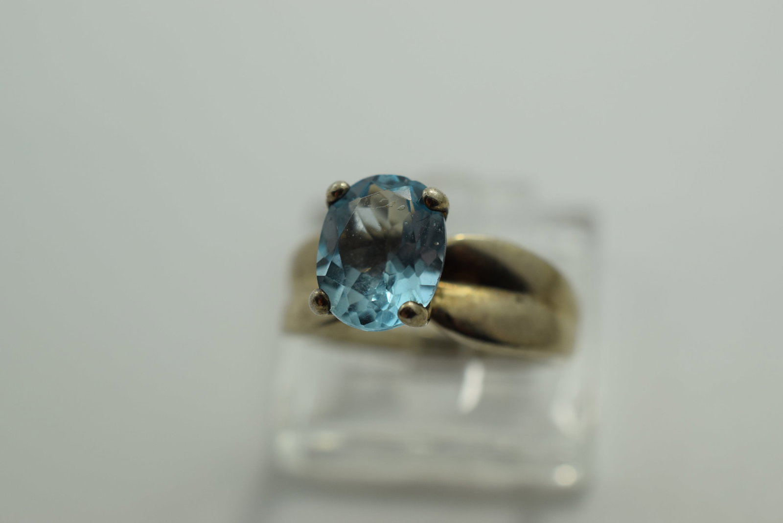 Gorgeous Size 5 Ring Vintage Lot # JM 1058 (1 of 2)