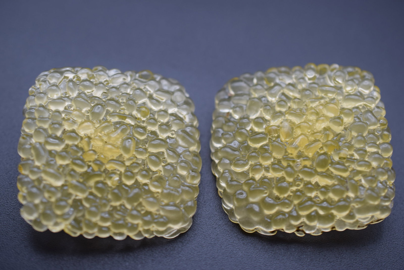 Lucite amazing Huge Vintage Clip Earrings 1950's Lot 1069: Lucite amazing Huge Vintage Clip Earrings 1950's measures 1 3/4" x 1 3/4"