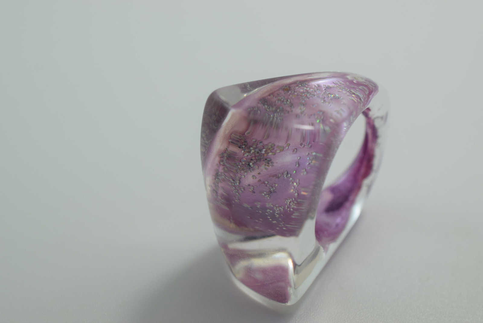 Lucite Size 5.25 Ring Vintage Lot # JM 1094 (1 of 3)