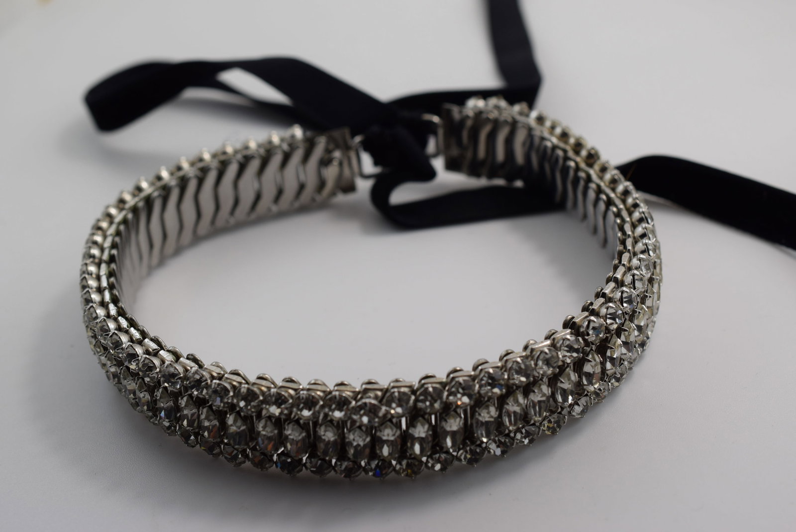 Dog Collar Rhinestone Necklace 12" Stretch to 16" plus Ribbon Vintage Lot # JM 1141: Dog Collar Rhinestone Necklace 12" Stretch to 16" plus Ribbon Vintage