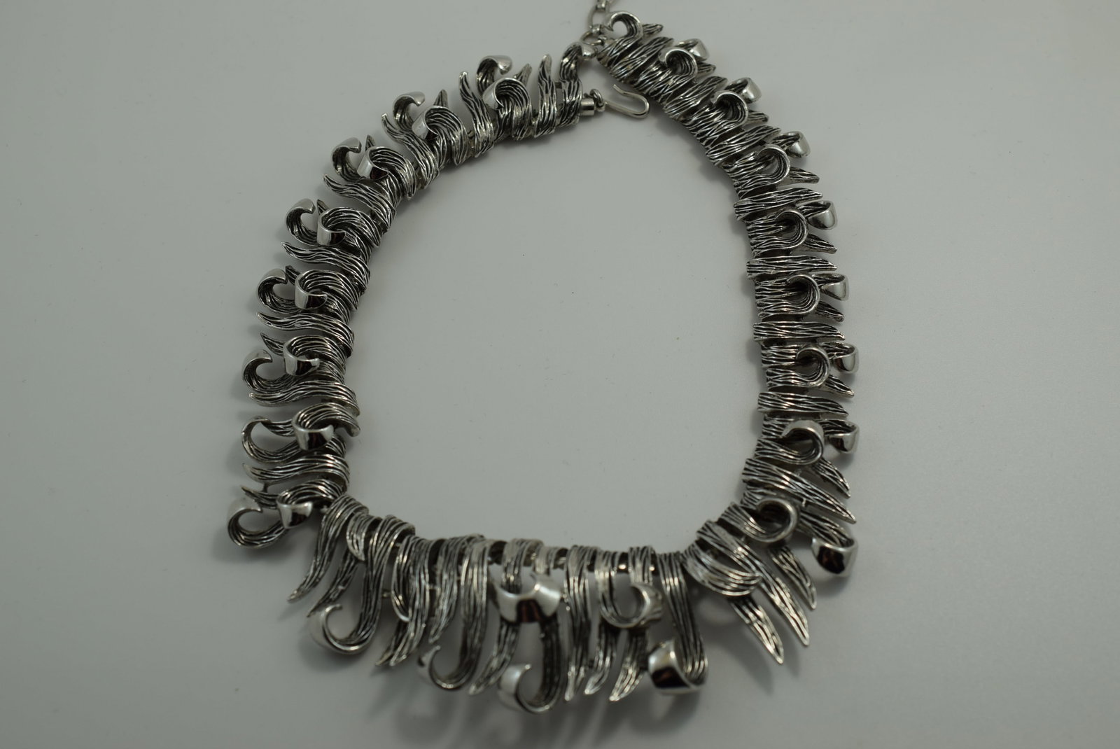 Boucher 1950's Necklace 17" Vintage Lot # JM 1148 (1 of 3)