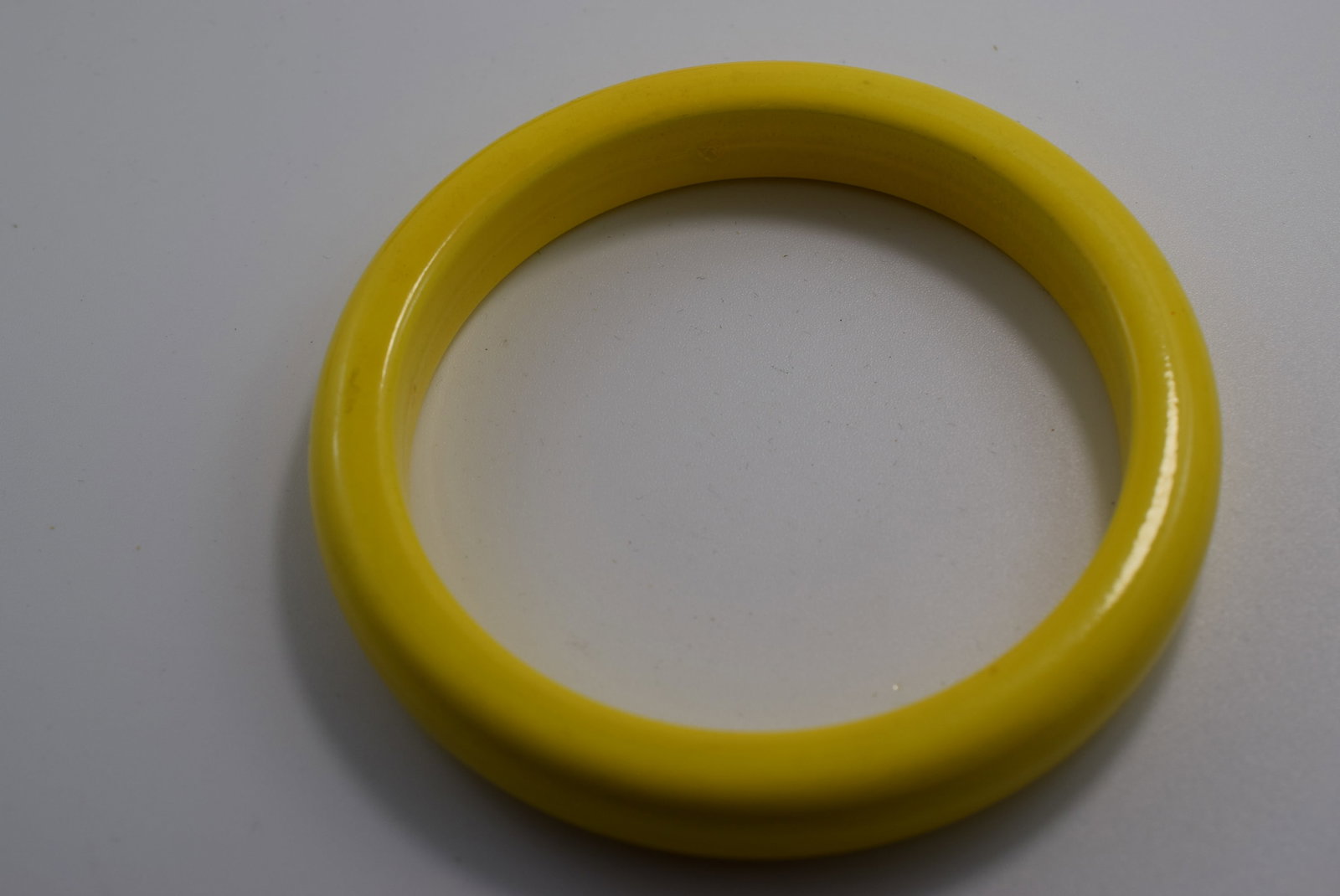 Yellow Bangle Bracelet Vintage Lot # JM 1215: Yellow Bangle Bracelet Vintage