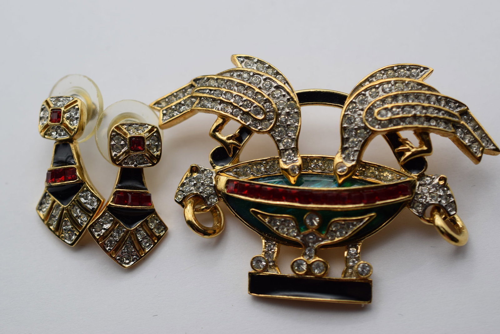 Butler & Wilson Elaborate Enamel Bird Brooch Pierced Earrings Signed Vintage Lot EH 39 (1 of 4)