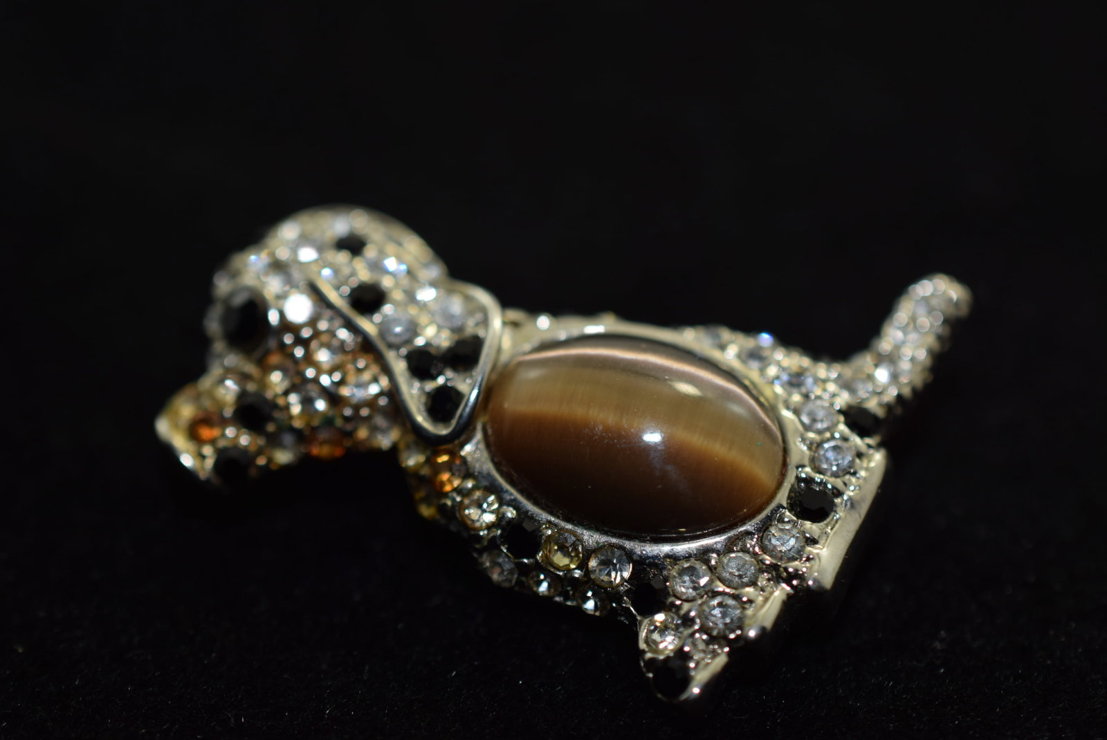 Rhinestone Dog Brooch Pin Signed LP Vintage Lot # KN 54 (1 of 3)