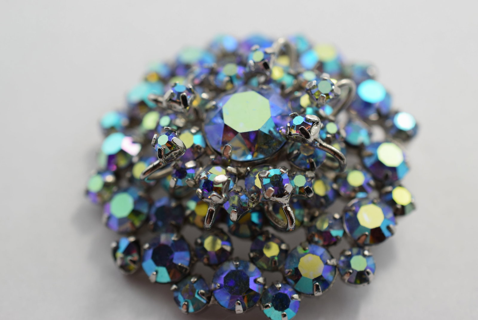 Rhinestone Brooch Pin Huge 2" 1940's Vintage Lot # KN 118: Rhinestone Brooch Pin Huge 2" 1940's Vintage