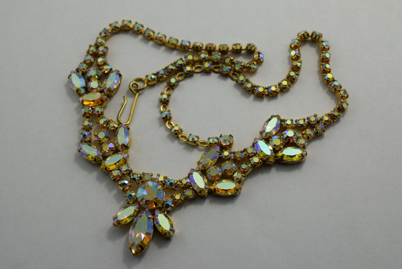 Rhinestone Necklace 1940's 16 1/2" Vintage Lot # KN 153: Rhinestone Necklace 1940's 16 1/2" Vintage